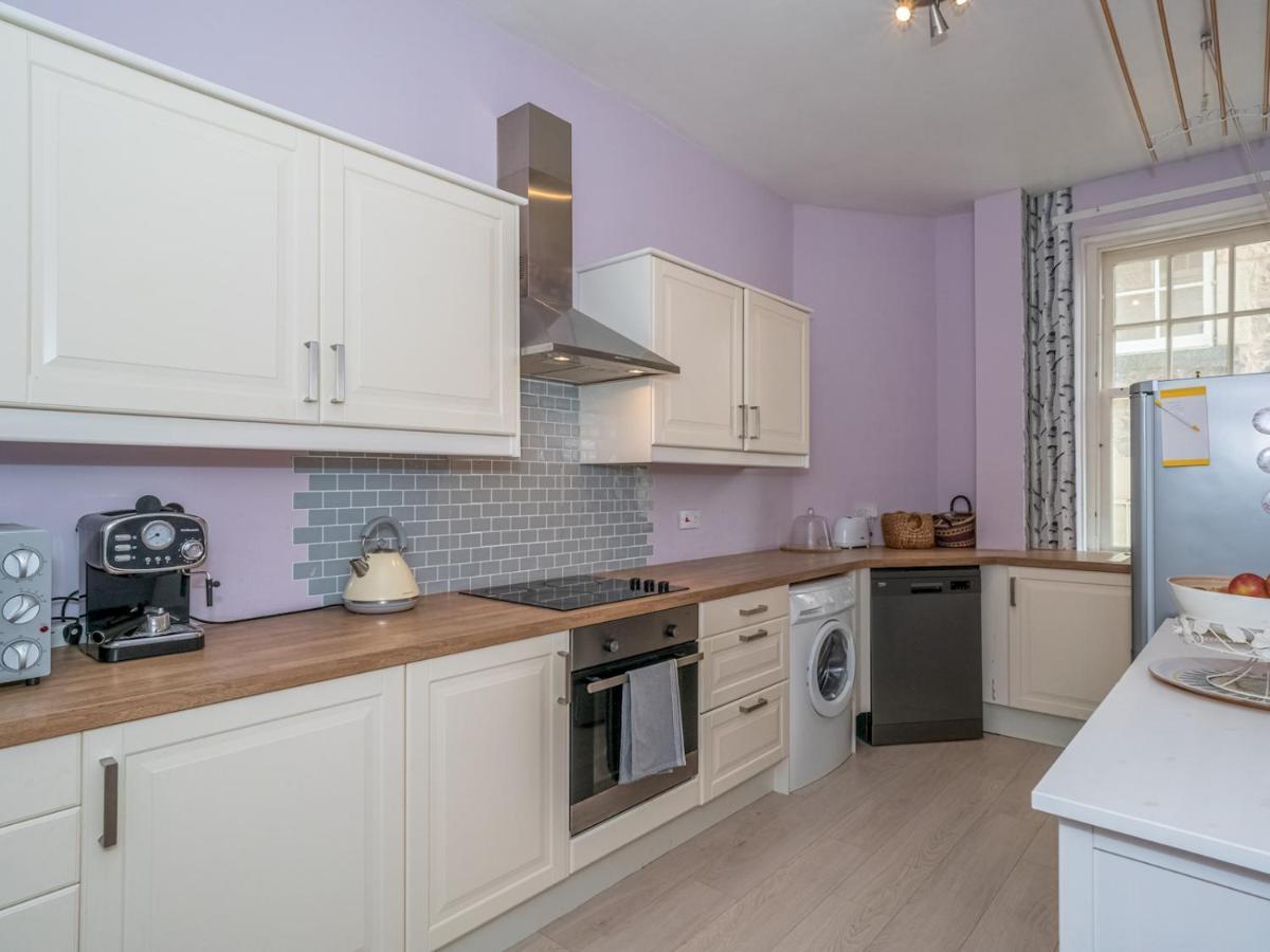 Pass The Keys Central Spacious Flat At Royal Mile Edinburgh Exterior photo
